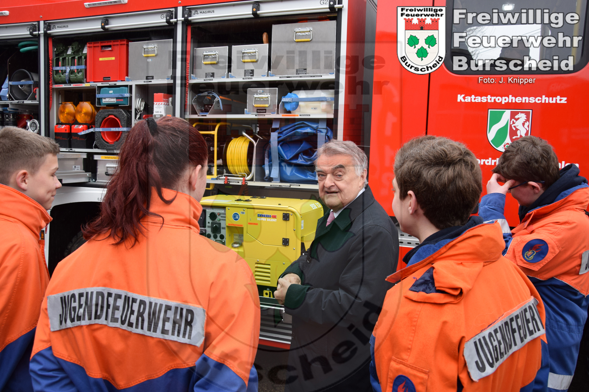 Reul und Jugendfeuerwehr